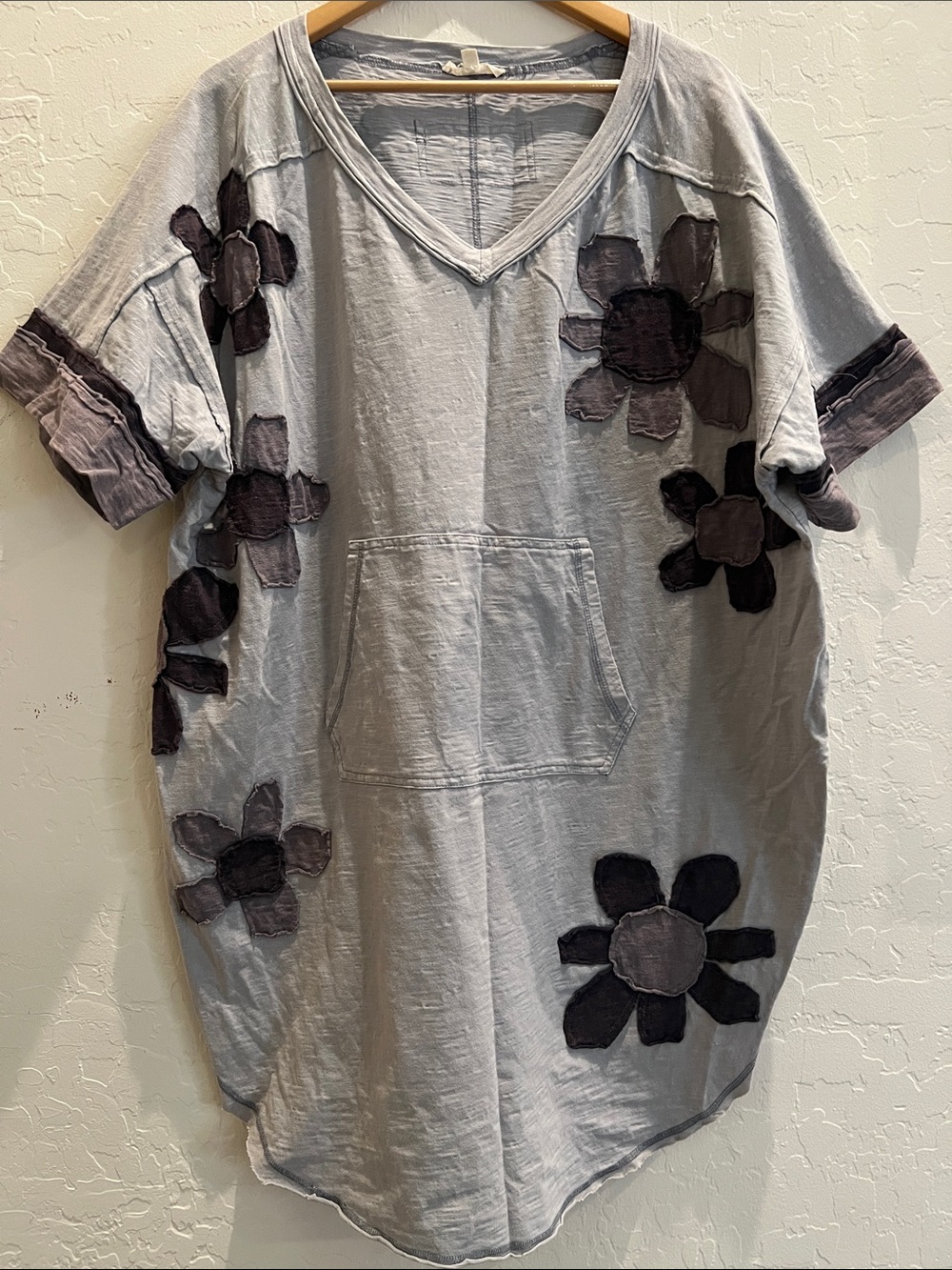 EUC SZXL Oli & Hali Light Blue Knit Top with Rolled Hem